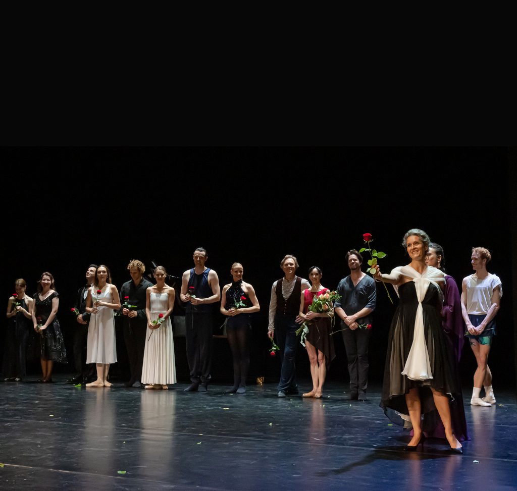 Künstler und Verena Wohldorf auf der Bühne des Cuvilliés-Theater, München