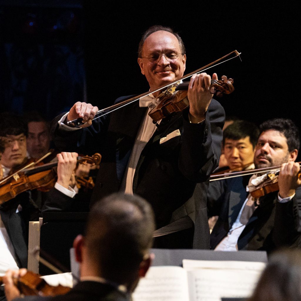 Markus Wolf und Orchester